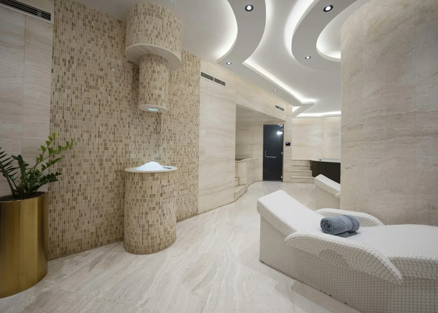 Biolite Clinic reception, Jumeirah, Dubai